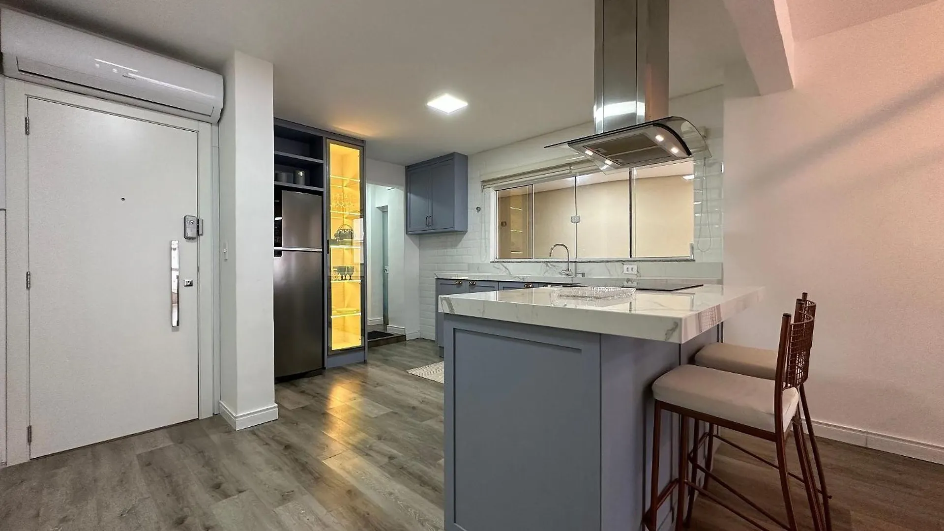 La02- 2 Suites +1Quarto | Jacuzzi | Churrasqueira Balneario Camboriu 0*,