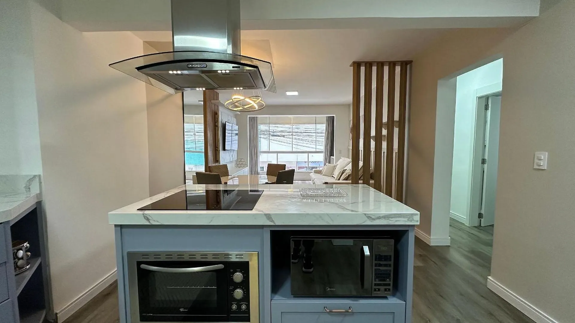 La02- 2 Suites +1Quarto | Jacuzzi | Churrasqueira Balneario Camboriu 0*,  Brazil