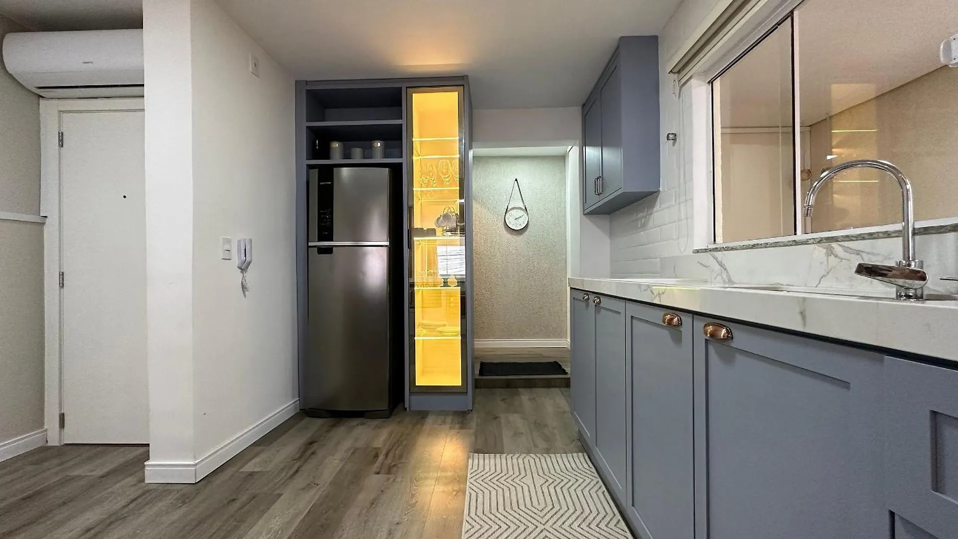 La02- 2 Suites +1Quarto | Jacuzzi | Churrasqueira Balneario Camboriu 0*,