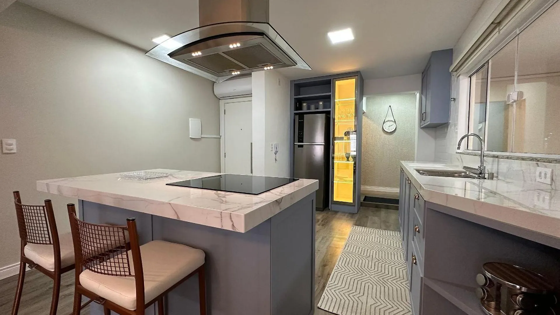 La02- 2 Suites +1Quarto | Jacuzzi | Churrasqueira Balneario Camboriu